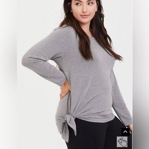 Torrid NWT French Terry Asymmetrical Hem Long Sleeve Active Sweatshirt, size 2X